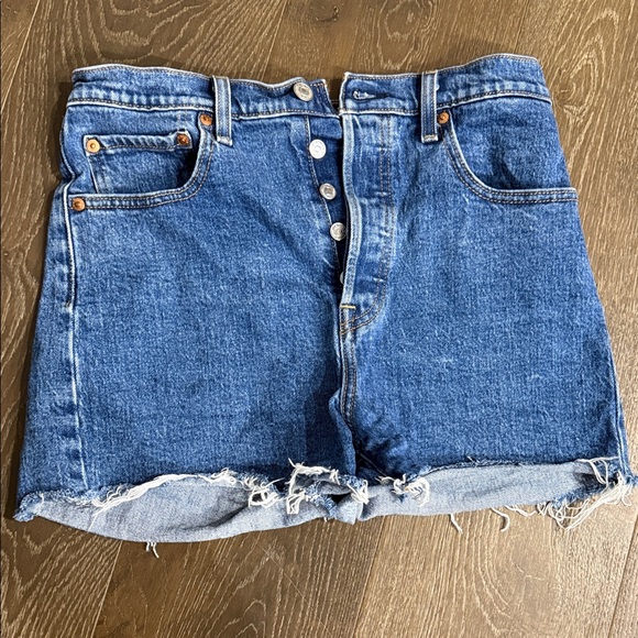 Levi's Pants - Levi's Ribcage Dark Blue Wash Jean Shorts Size 28